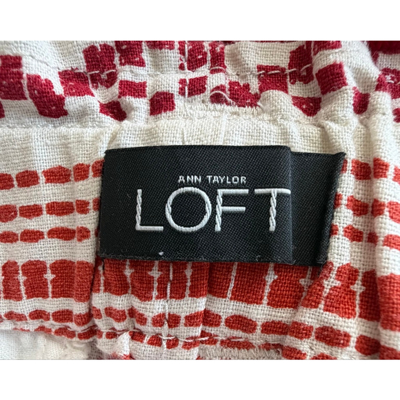 Ann Taylor LOFT Red White Patterned High Waist Shorts size small - Picture 4 of 4
